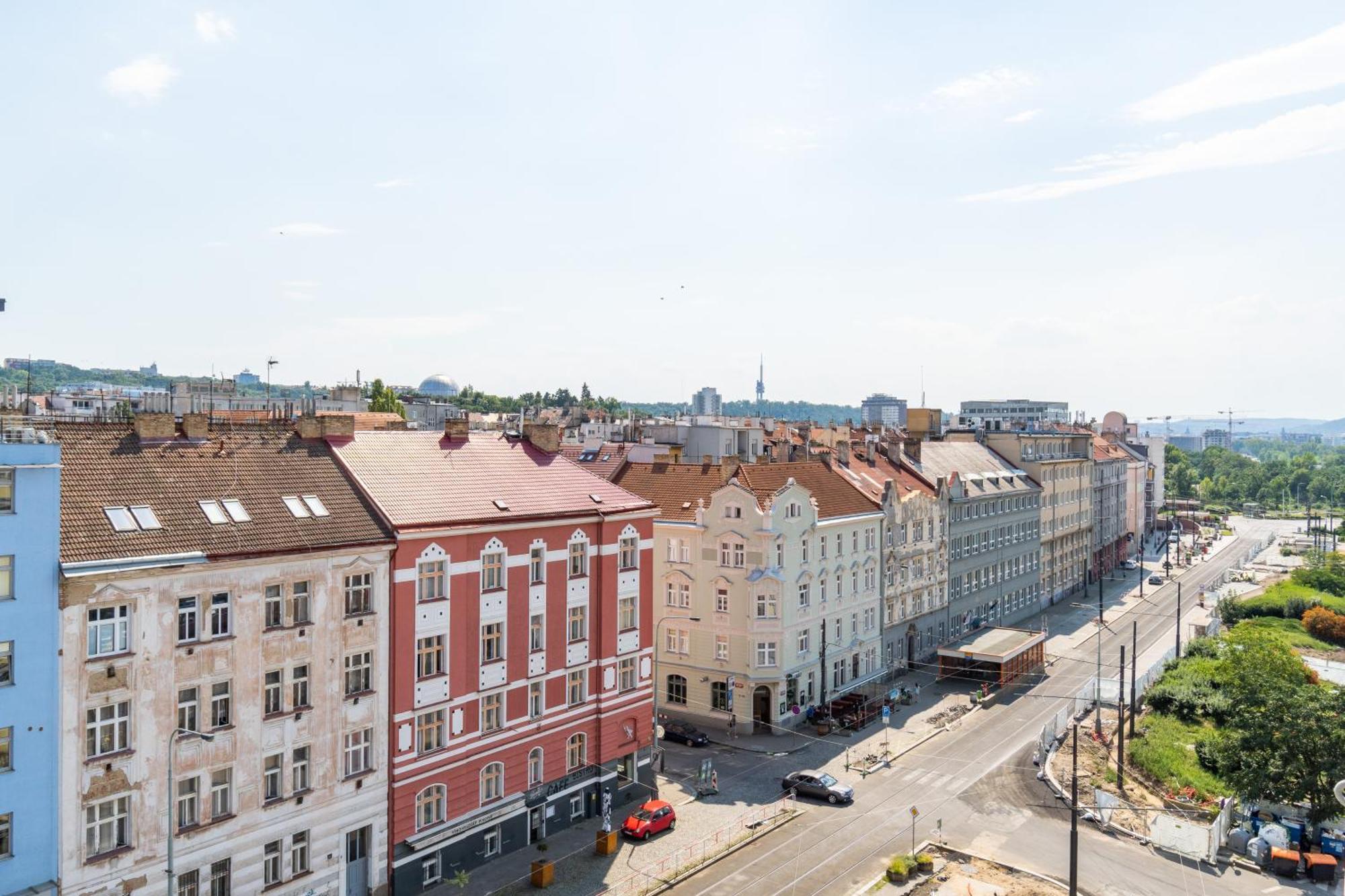 Brand New Studio Apartment # 45 With Free Parking In The City Center - Prague, Prague